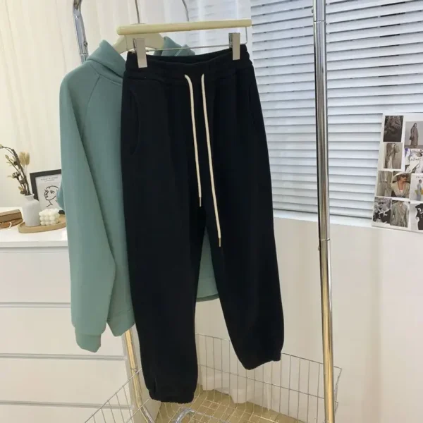 Plus-Size High-Waisted Fleece-Lined Casual Pants Loose-Fit Thickened Ankle Pants Women's Winter Warm Versatile Sweatpants - Image 10