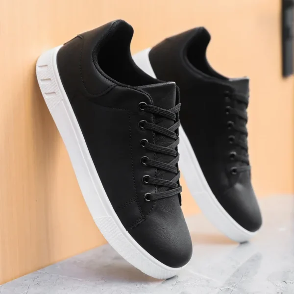 Luxury Leather Men Casual Shoes Soft Sole Sneakers Male British Flats Fashion Vulcanized Shoes for Men Retro Skateboard Shoes - Image 4