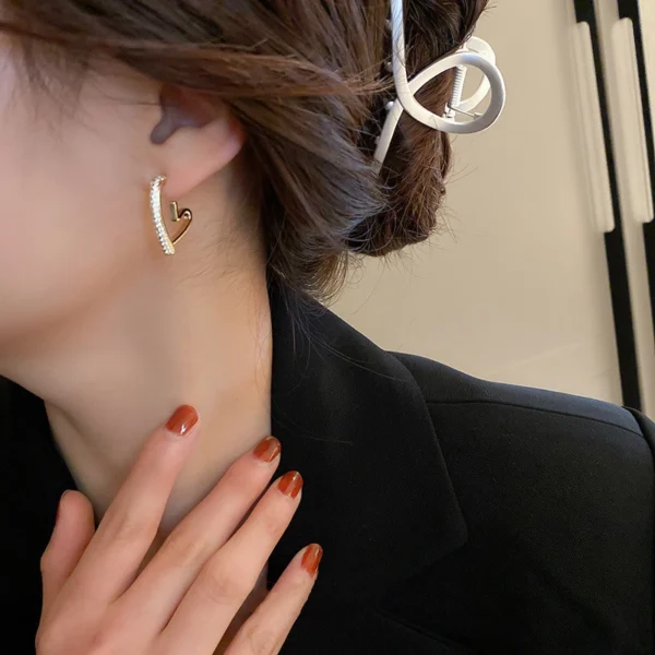 LATS Light Luxury Sweet Love Hoop Earrings Geometric Metal Shiny Zircon Heart Cool Earring 2022 Korean Simple Fashion Jewelry - Image 4