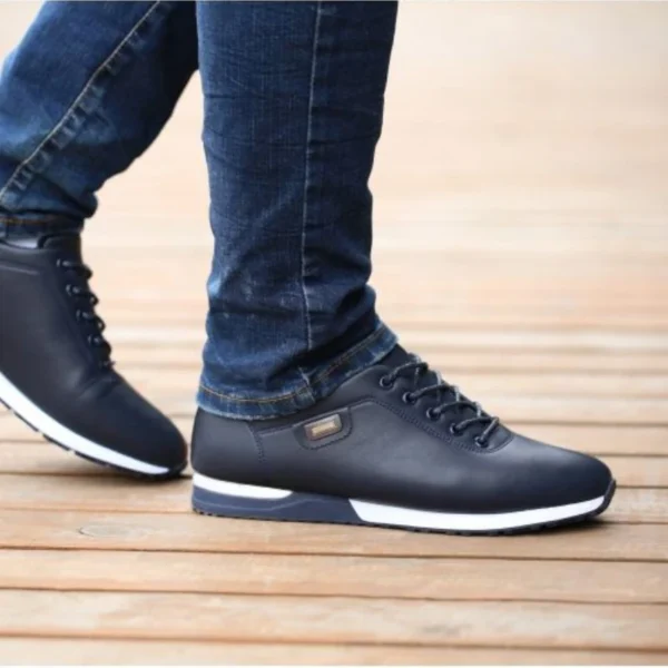 Men's Leather Shoes Korean Version Men's Casual Shoes Waterproof Flat Bottom Lace Up Wear-resistant Soft Sole Comfort Sneakers - Image 4